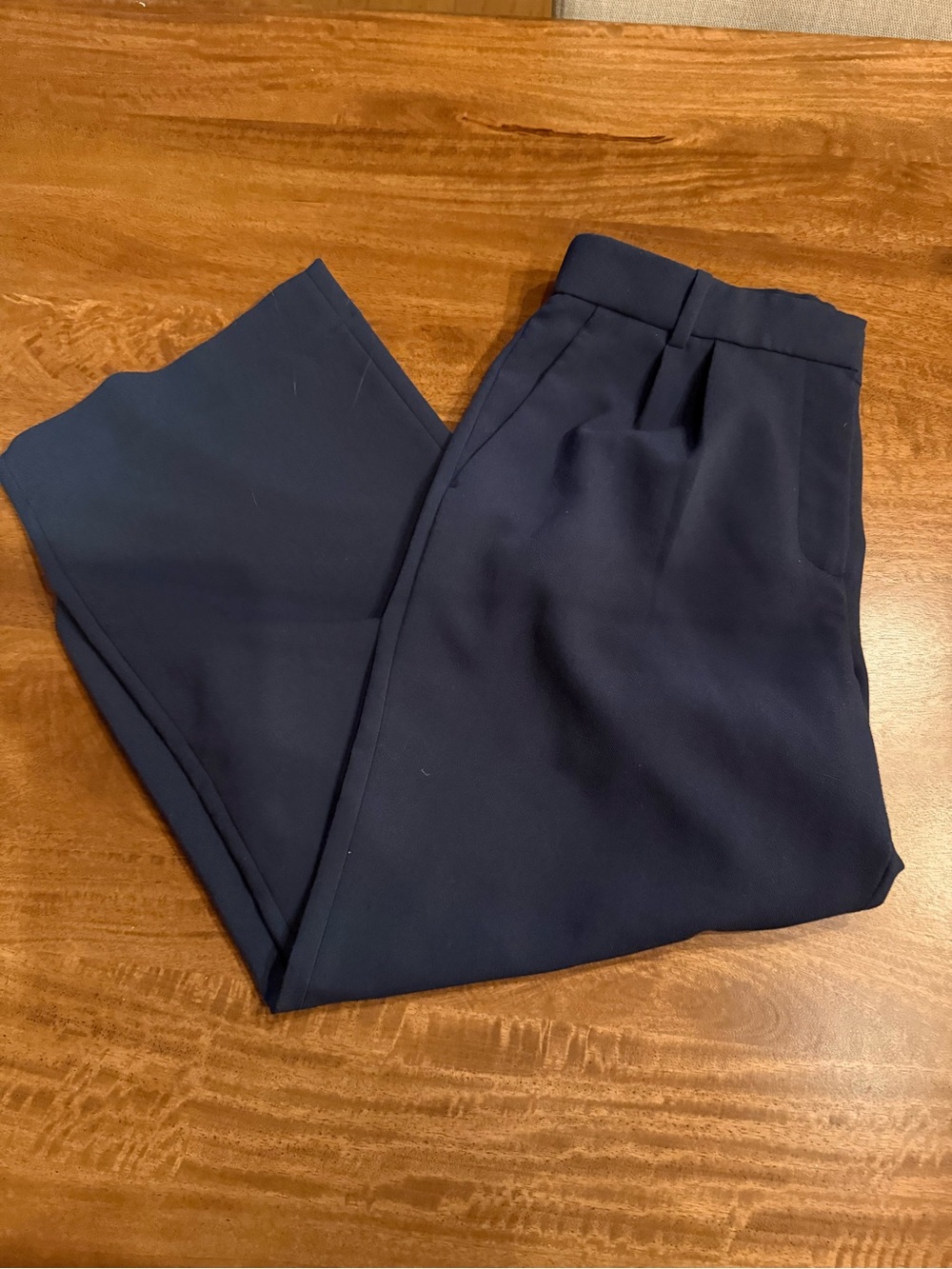 Abercrombie & Fitch NAVY Tailored Wide-Leg Pants - Picture 2 of 4